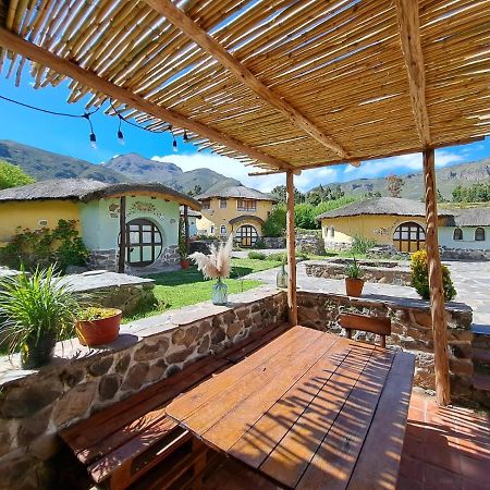 Ayni Wasi Guest House Coporaque Екстериор снимка