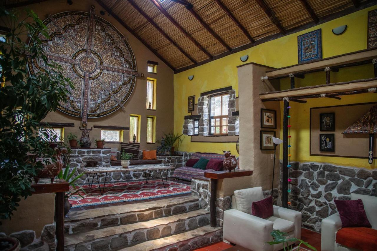 Ayni Wasi Guest House Coporaque Екстериор снимка